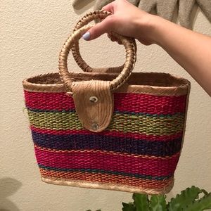 Medium hand woven bag